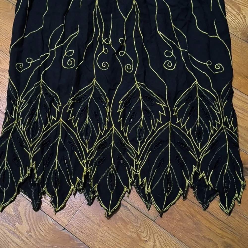 🧚‍♀️Whimsigoth Fairycore Black + Gold Skirt